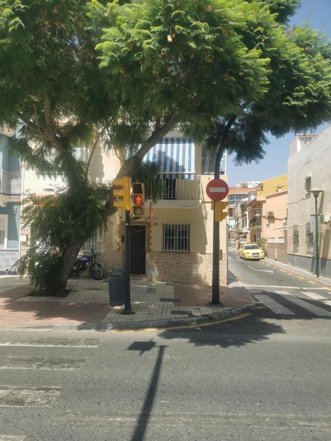 Casa Hombre Blanco Málaga Exterior foto