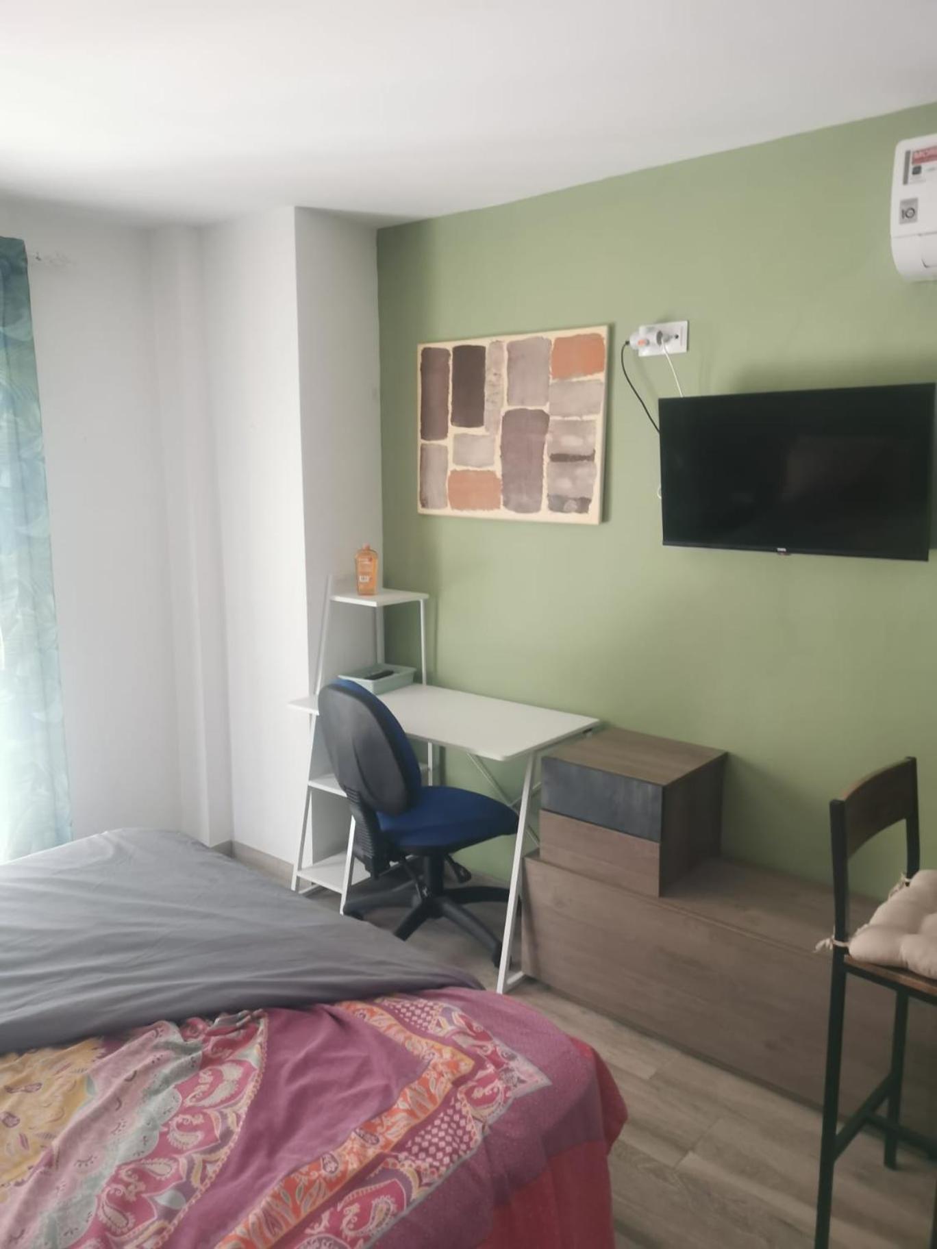 Casa Hombre Blanco Málaga Exterior foto